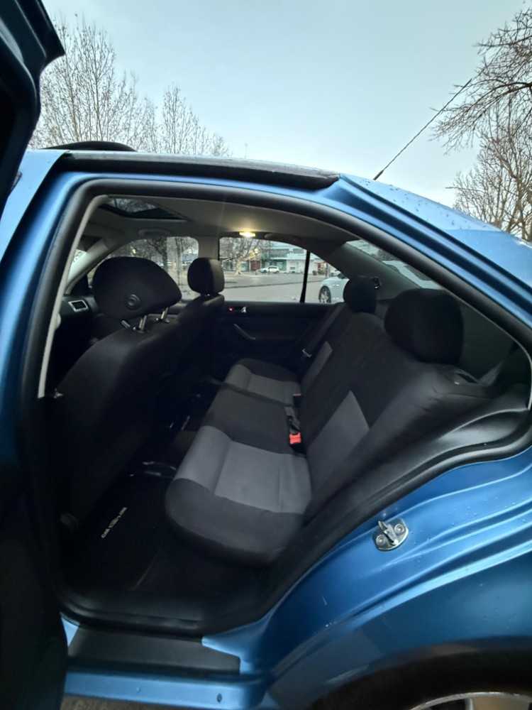 Volkswagen BORA — foto 5